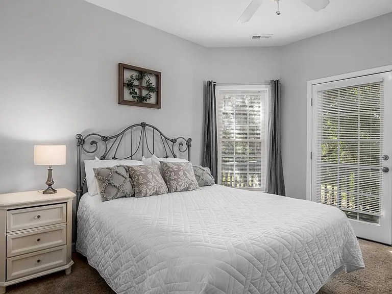 2219 E Pelican Dr — Photo 22