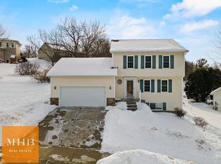 6233 Tiller Trl, Madison, WI 53719