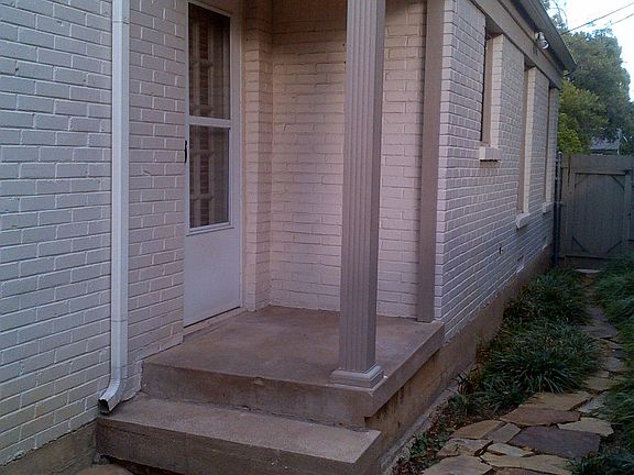 4th image of 3514 Bremen St #3514