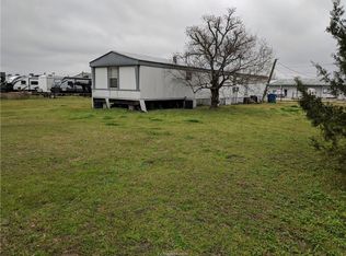 1205 Durden St, Navasota, TX 77868
