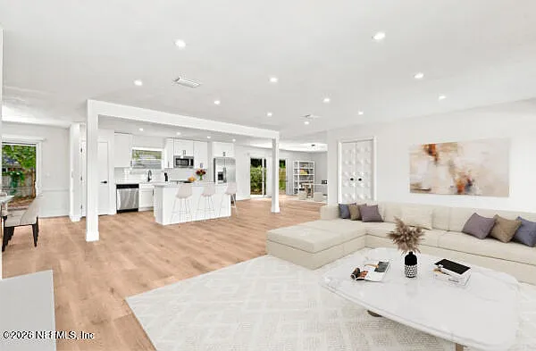 3 bed, 2.5 bath, 2084 sqft, $2,375 — Photo 1