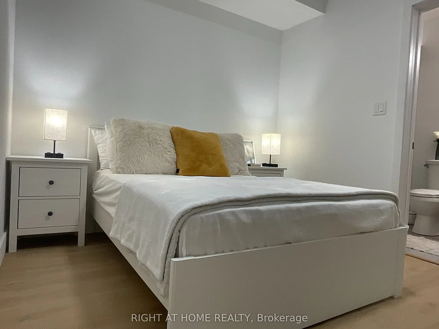 1 bed, $1,999 — Photo 3