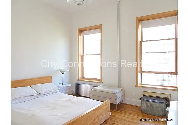Rented by City Connections Realty | media 20