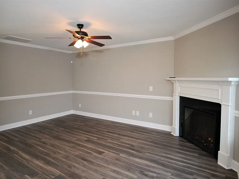3329 Briarcliff Dr — Photo 6