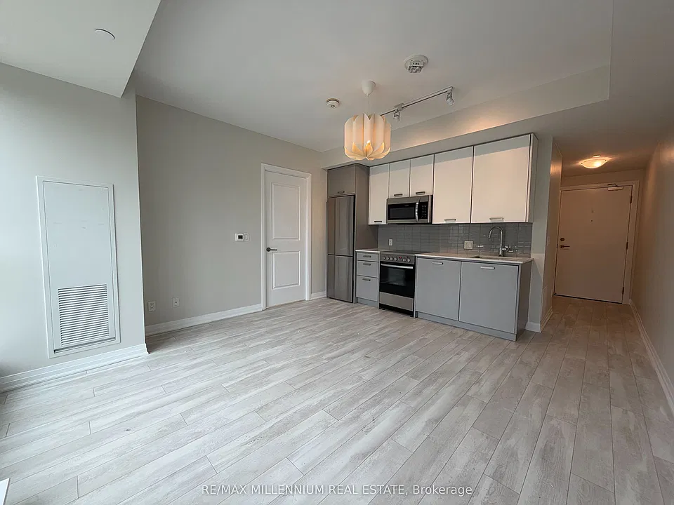 1630 Queen St E #608