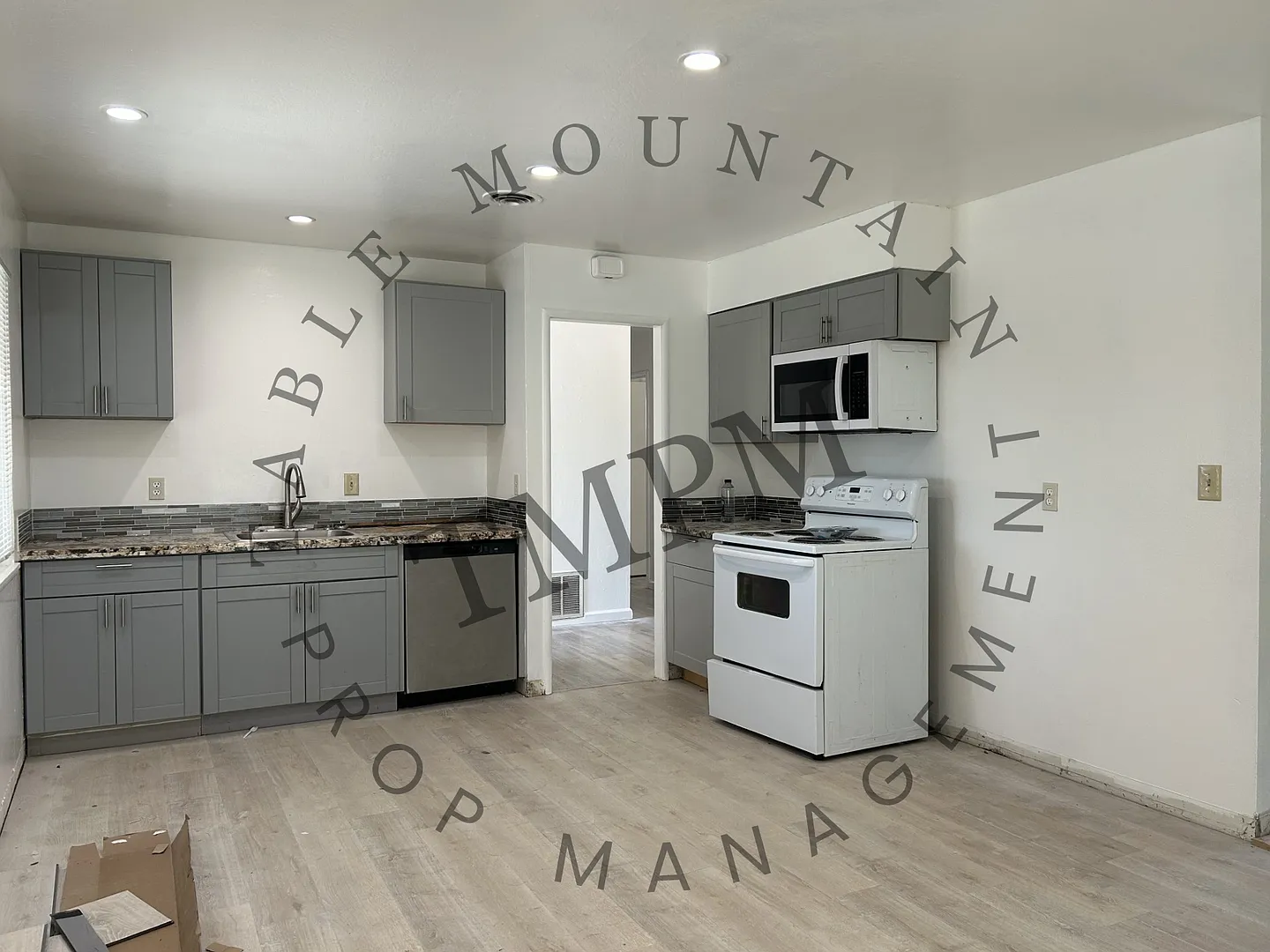 2262 Las Plumas Ave. - Coming Soon - Work in Progress — Photo 4