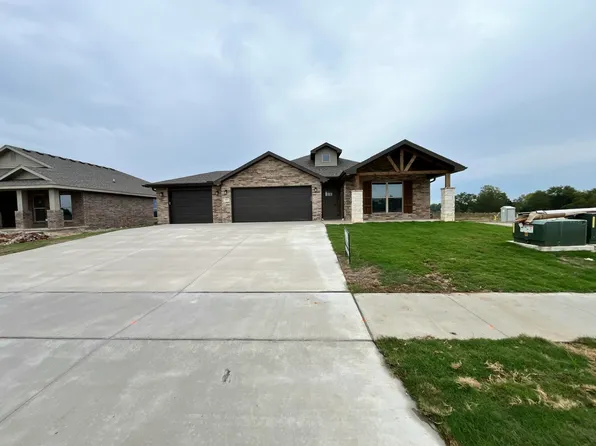 801 Aberdeen Avenue, Carl Junction, MO 64834