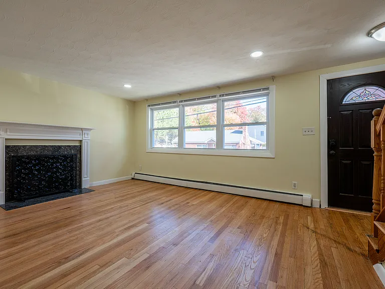 170 Seminole Ave — Photo 4