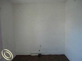 4th image of 3332 12th St