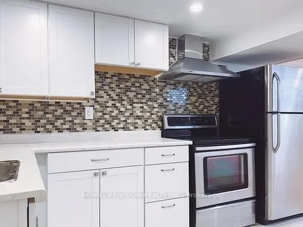 19 Danube Dr #Basement, Toronto, ON M1R 1Z9