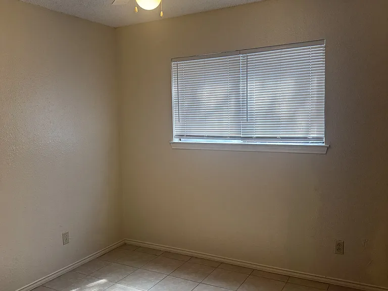 405 Whitetail Dr — Photo 7