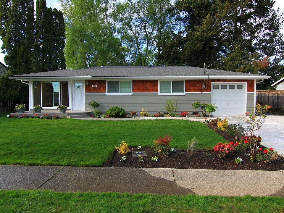 1st image of 4623 191st St SW
