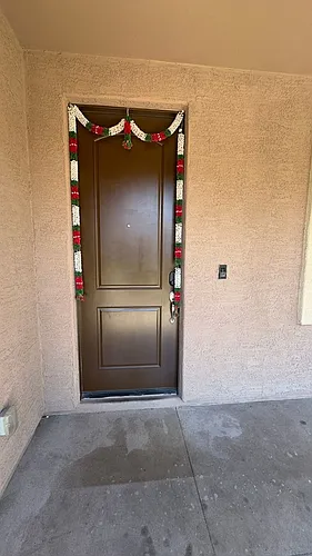 5404 W Desert Hollow Dr Photo 1