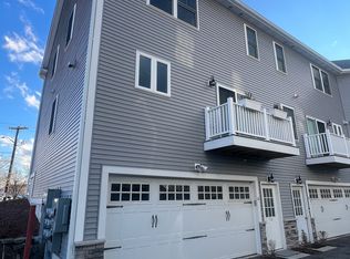 50 Des Moines Rd #I6, Quincy, MA 02169