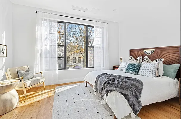 Rented by Compass | media 8