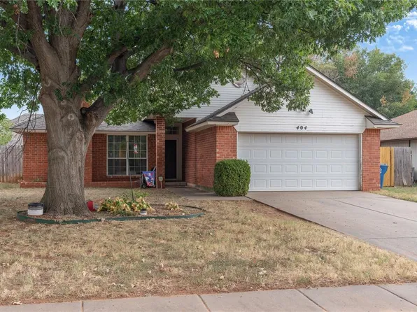 404 N Lockeport Dr, Edmond, OK 73003