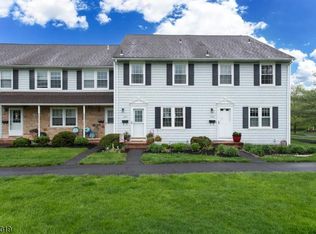 2207 Jamestown Cmn #2207, Hillsborough, NJ 08844