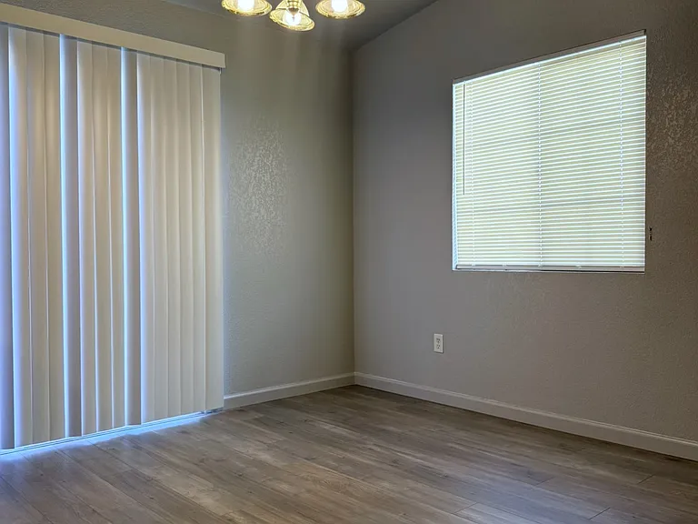 520 Saint Teresa Ct — Photo 5
