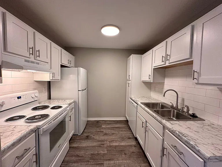 Rocky View Apartment Homes — Photo 49