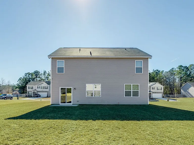 102 Spillway Ct — Photo 35