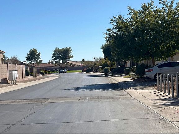 5th image of 22644 N Kennedy Dr