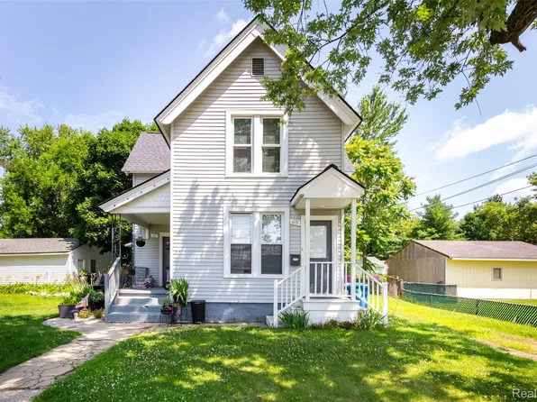 61-67 East St, Oxford, MI 48371