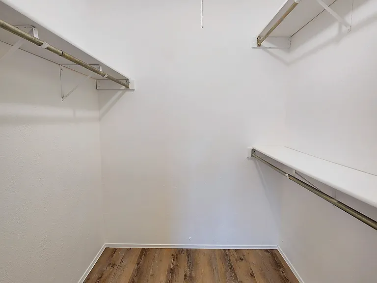 5541 Ragan Dr — Photo 18
