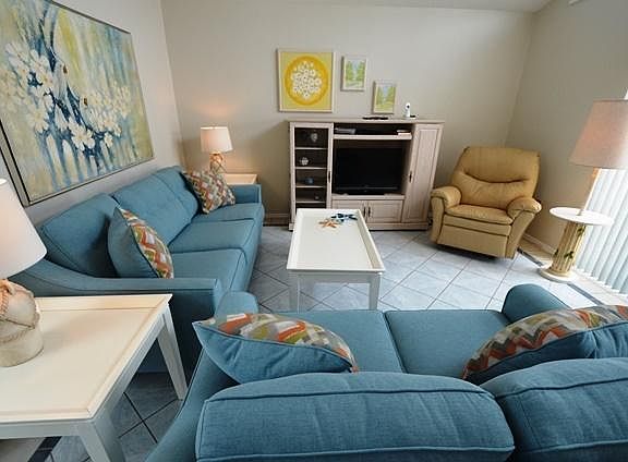 4th image of 1585 Tarpon Center Dr APT 37