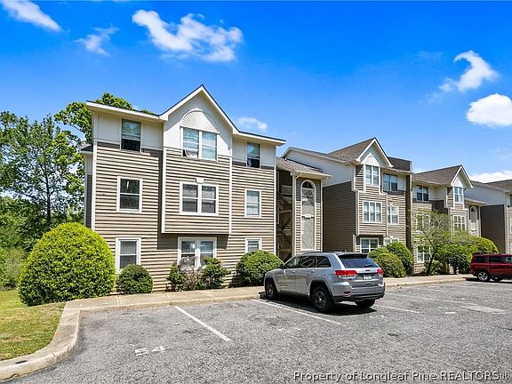 3rd image of 6740 Willowbrook Dr APT 1