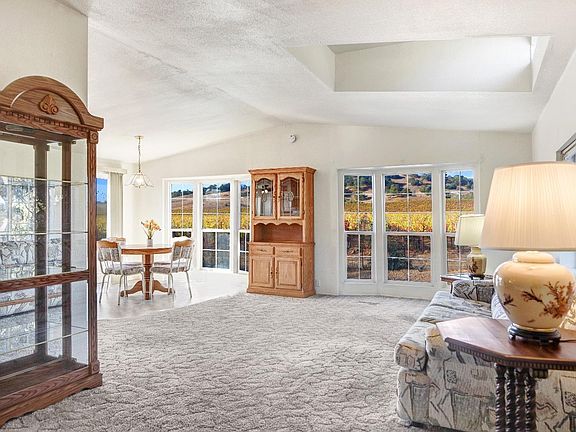 5th image of 59 Portola Circle
