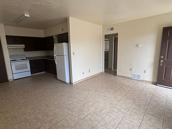 3rd image of 2802 E Idaho Ave #2