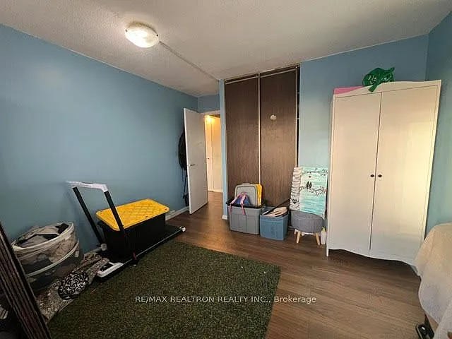 100 Leeward Glenway #1908 — Photo 8