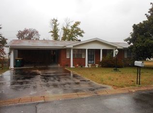 203 Adams St, Morrilton, AR 72110