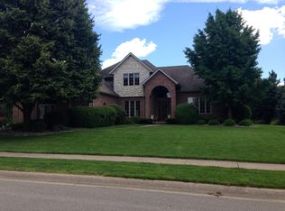 18 Diamond Point, Morton, IL 61550