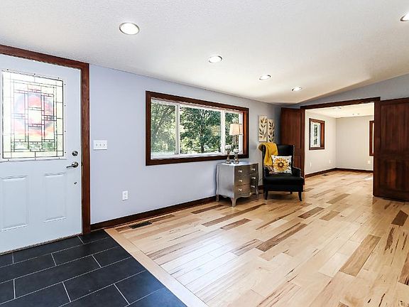 3rd image of 21490 Ibis St NW