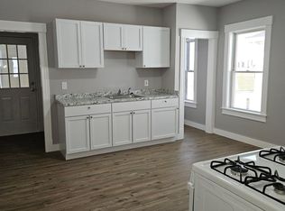 13 Wall St #3B, Worcester, MA 01604