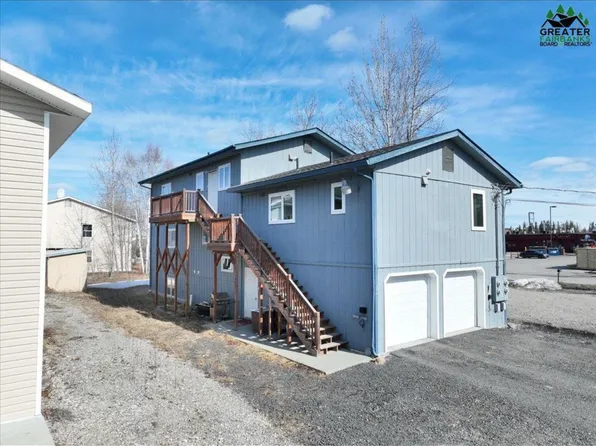 261 Cross Way #C, North Pole, AK 99705