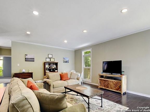 5th image of 14410 Brook Hollow Blvd