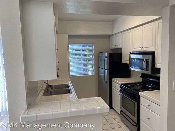 4th image of 3518 Dunn Dr APT 101
