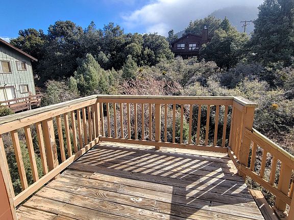 4th image of 2028 Linden Dr #2