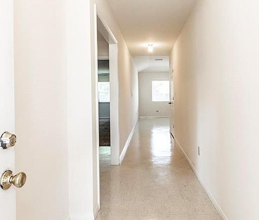 2nd image of 16711 N Wayne Ln Unit 2