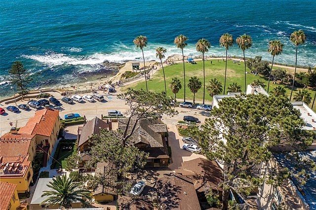 1st image of 1021 Coast Blvd