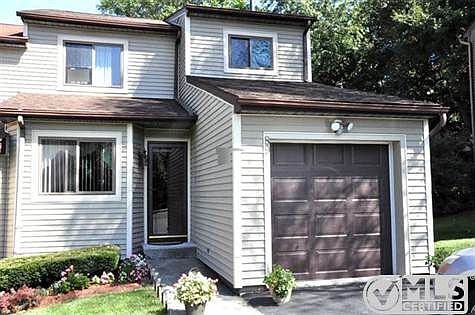 1st image of 89 Sterling Pl