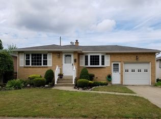 46 Theresa Dr, Cheektowaga, NY 14227