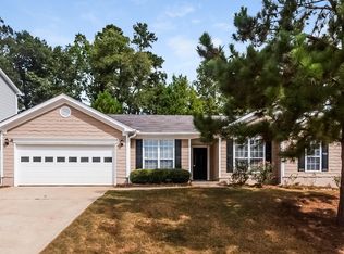 422 Shoal Cir, Lawrenceville, GA 30046