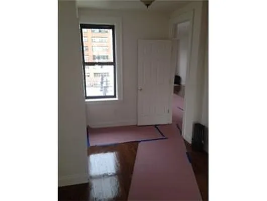 Rented by Douglas Elliman | media 21