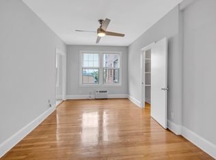 405 10th St NE #406, Washington, DC 20002