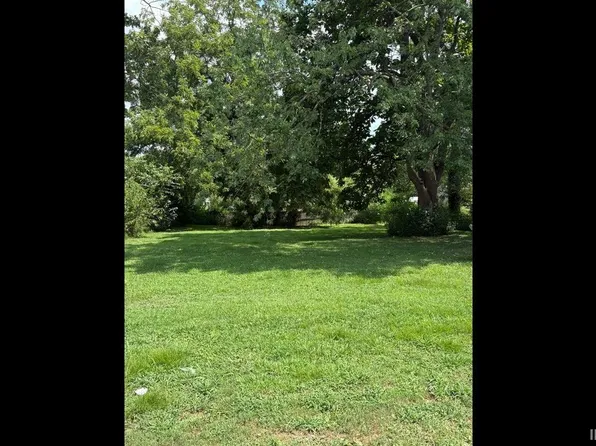 1926 S Helfrich Ave, Evansville, IN 47712