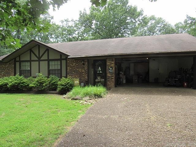 1st image of 148 Chamblee Dr