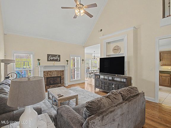 2nd image of 3809 Cherry Lake Cv